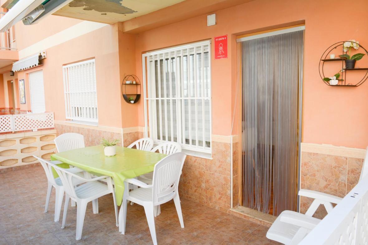 Apartamento En La Playa Tavernes de la Valldigna Exterior foto